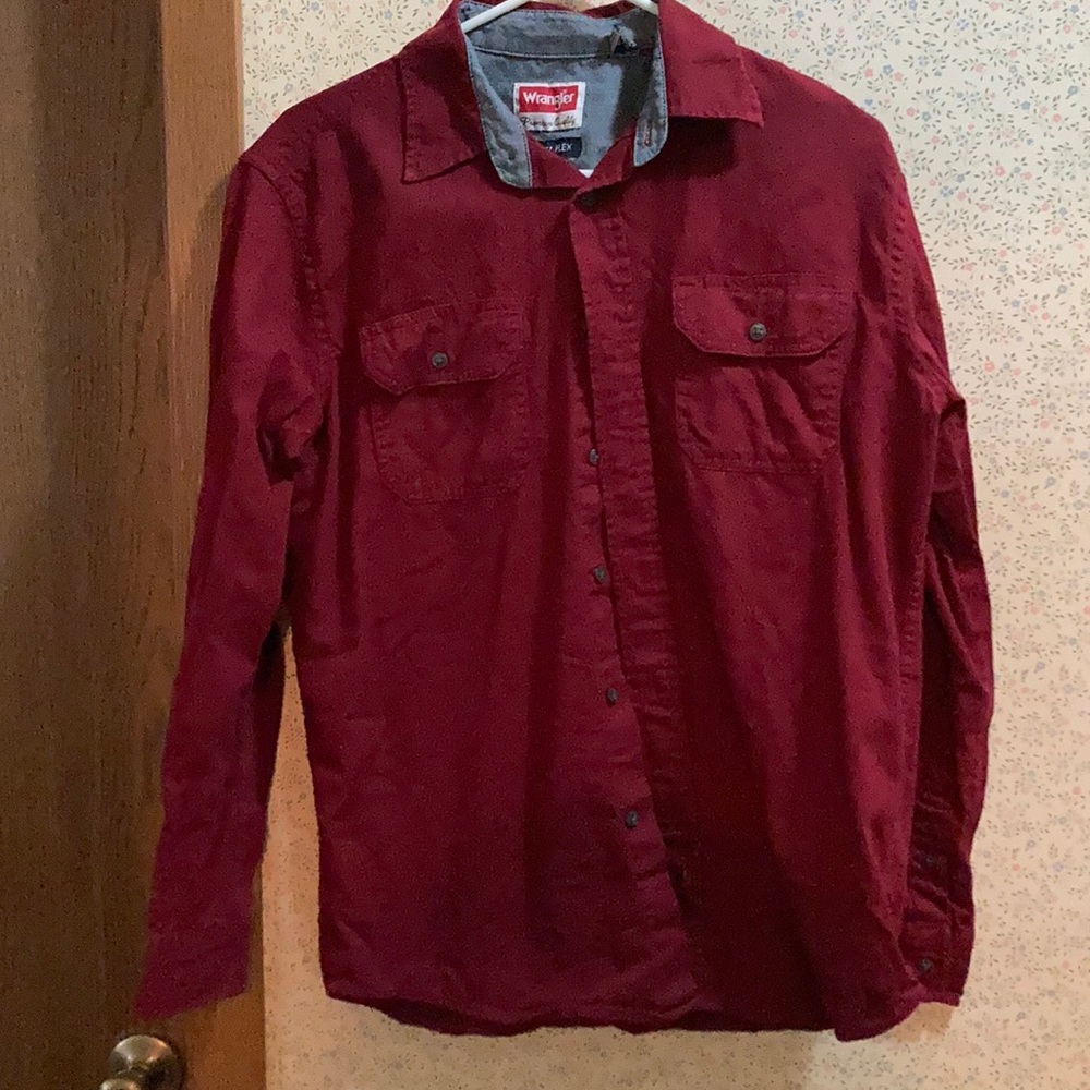 Very nice button down shirt!